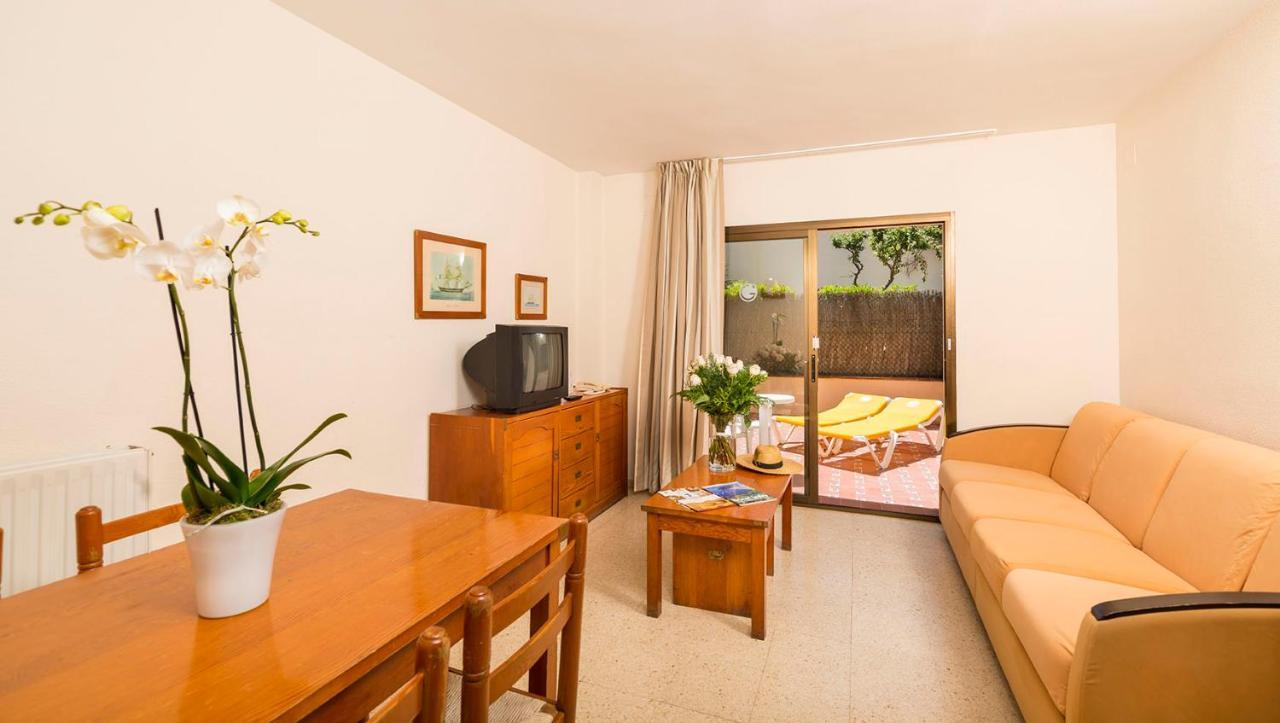 Apartamentos Guitart Lloret de Mar Exterior photo
