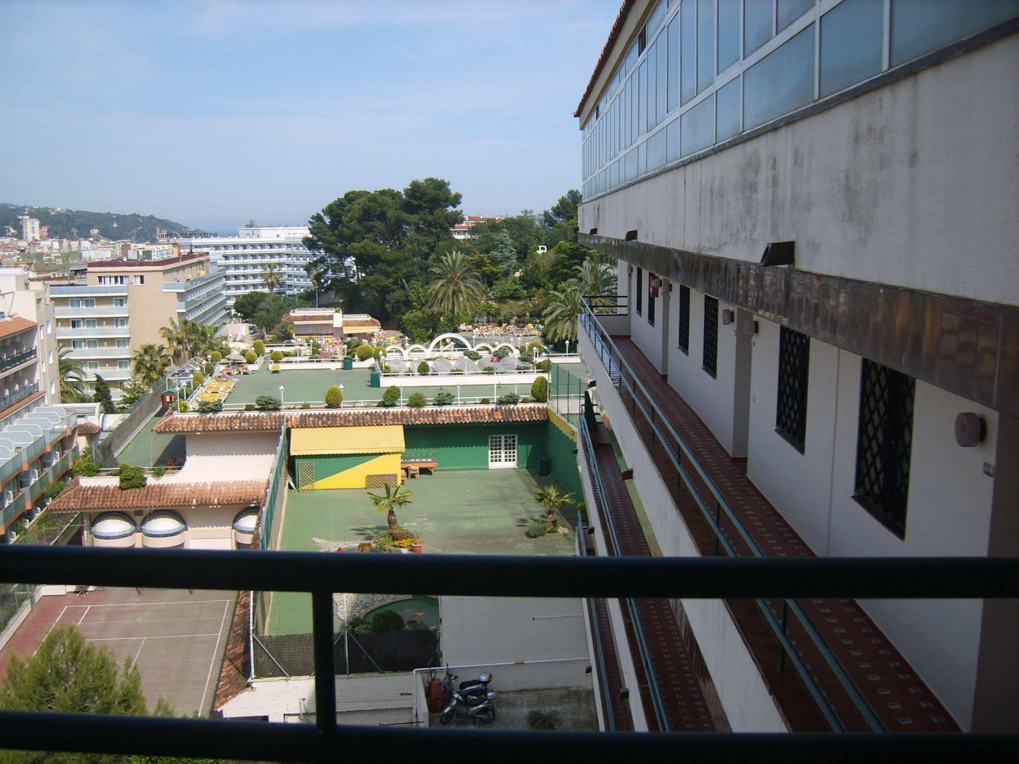 Apartamentos Guitart Lloret de Mar Exterior photo